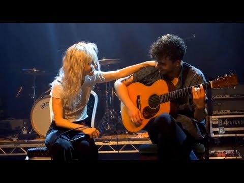 download lagu mp3 mp4 Paramore Taylor York, download lagu Paramore Taylor York gratis, unduh video klip Download Paramore Taylor York Mp3 dan Mp4 Music Online Gratis