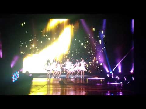 150412 BoBPH Girls Generation - Genie (half)