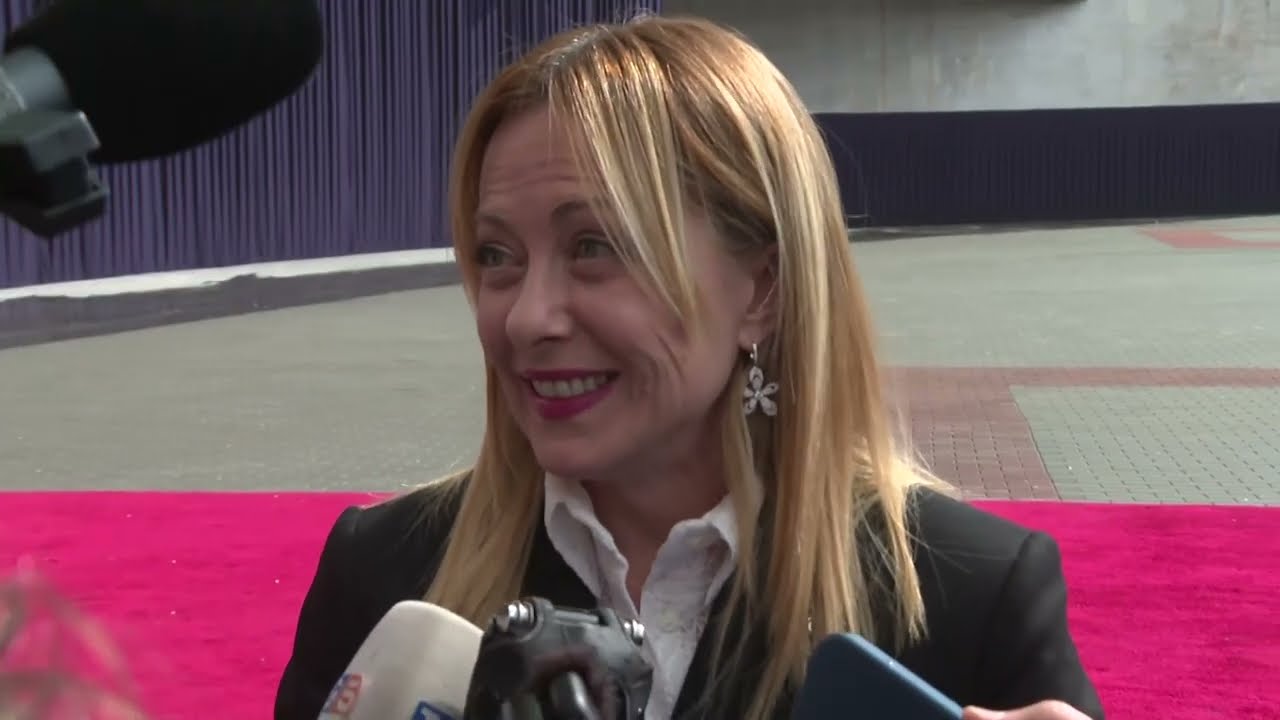 LE RISPOSTE DI GIORGIA MELONI AL TERMINE DEL VERTICE DELLA COMUNITÀ POLITICA EUROPEA IN ARMENIA