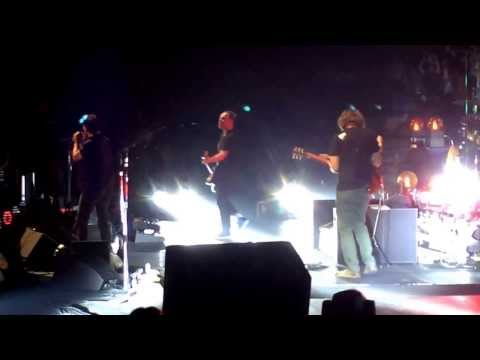 Jeremy Pearl Jam at the DCU Center Worchester MA 10/16/13