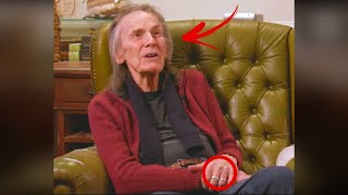 Gordon LightFoot Last Video 3 hours Before Death. He Knew it