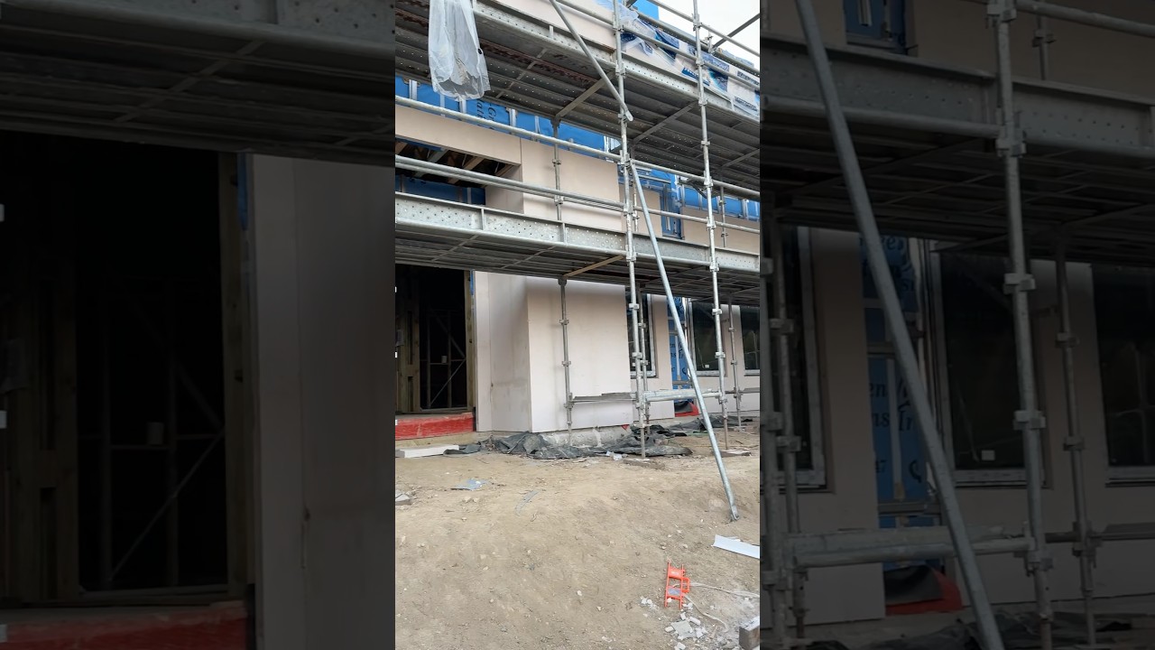External Cladding Installation #construction #newhomebuild #cteahome #cladding #hebel #brick #asmr