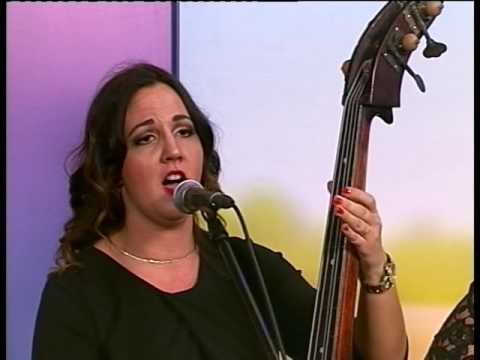 Cure Iz CEntra - Tiho, tiho teče Neretva