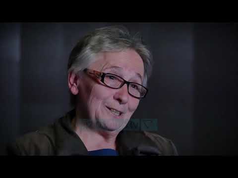 Vuajtjet e grave në diktaturë - News, Lajme - Vizion Plus