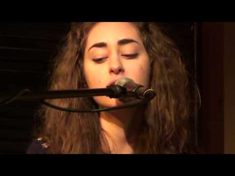 Lauren Strahm at the Barn - Feel My Love - Dylan cover