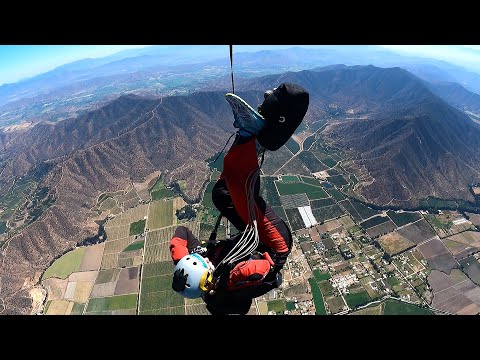 Friday Freakout: Crazy Skydive Entanglement Around Student's Foot & Instructor's Neck!