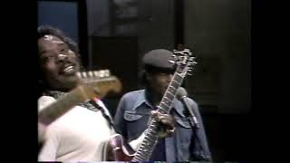 Buddy Guy and Junior Wells-Messin With The Kid