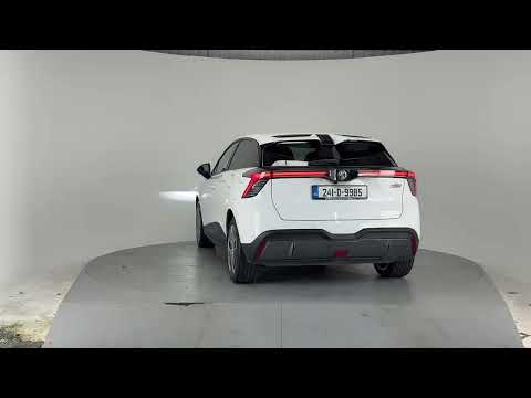 MG 4 LR - EXCLUSIVE- 64KWH **FULL BLACK INTERIOR** - Image 2