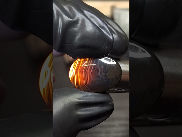 حجر عقيق جزع تمري طبيعي