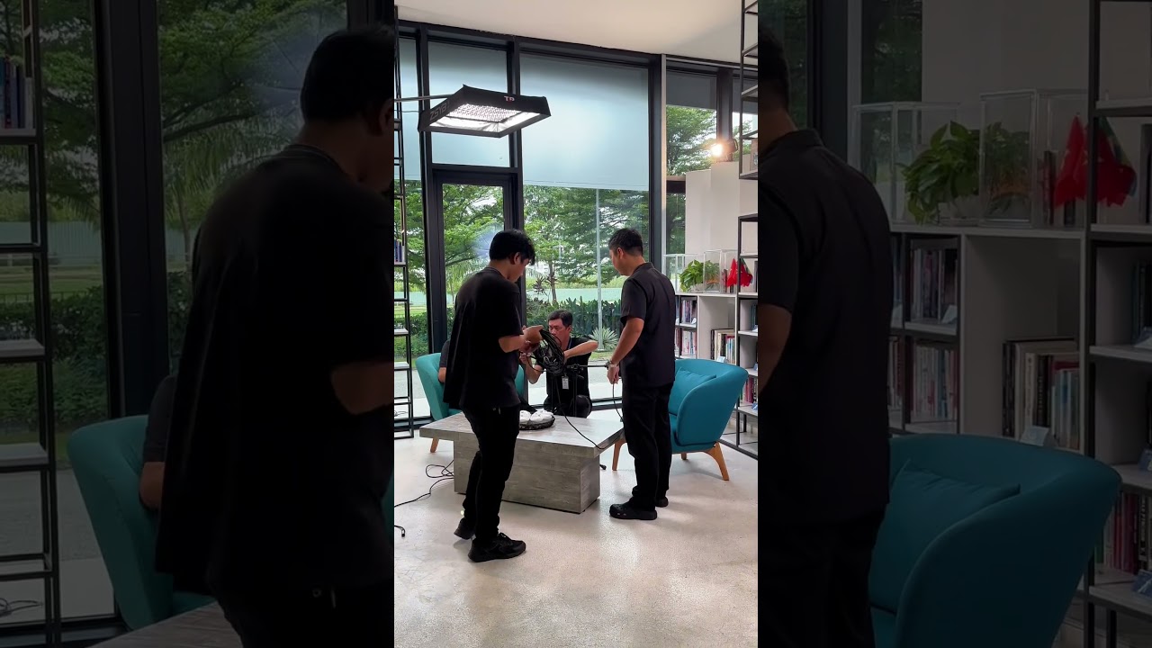 Behind the scenes | Một buổi ghi hình Podcast cùng Gem Production