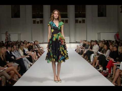 Oscar de la Renta Resort 2011 Show Part 1