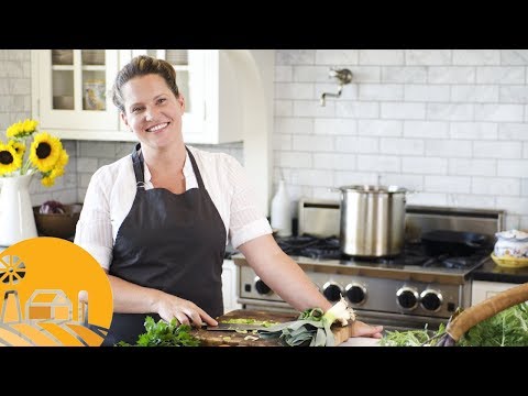 Sun Basket's Executive Chef / Founder: Justine Kelly - YouTube