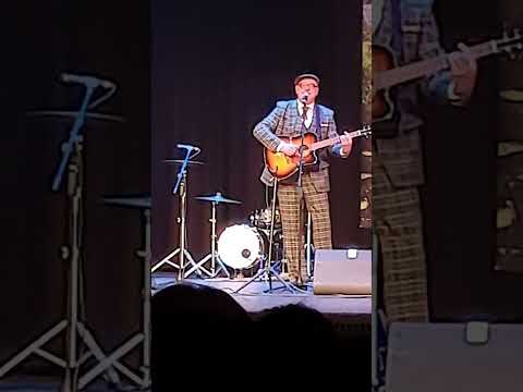 BRONIUS ir VIKTORAS / AMBROZIJA UKMERGĖJE/ visur žibučių pulkai 