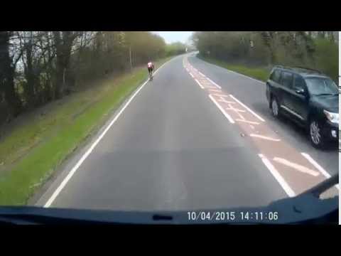 DASH CAM: Normal Audi standard of driving