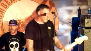 C.J Ramone Carry me away Live @ Bomber Bar
