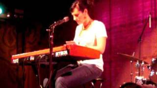 Keri Noble-If No One Will Listen-Live Space Chicago