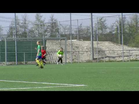 24-04-2010: Nieuwerkerk F1 - Berkel F1 (1-2)