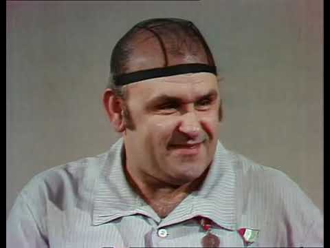 Hofi vicc (1980) Tiszta őrültek háza