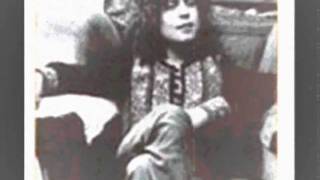 MARC BOLAN T REX SITTING THERE