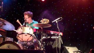 Wye Oak / &quot;Dog&#39;s Eyes&quot; live at Club Cafe