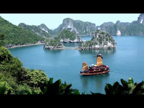 Thể hiện bởi Tốp Ca Nam Nữ