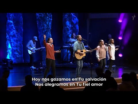 Nos Gozamos En Tu Salvación - Jonathan & Sarah…