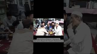 Download lagu Nikmatnya Makan 1 Nampan Bersama Buya KH Husein Muhammad mp3