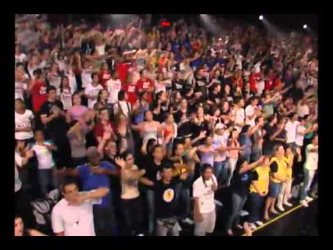 Louvemos o Senhor 09/10/2011 - Acolhida da Cruz  da JMJ 1/4