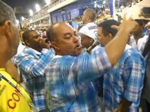 Vila Isabel Campeã de 2013 - Esquenta Renascer da Cinzas