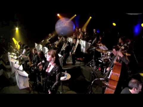 Ann Hampton Callaway and The Barcelona Jazz Orchestra - How High The Moon