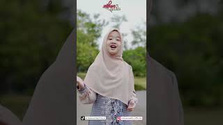 Download lagu COMING SOON THE NEWEST SHOLAWAT FROM THE NAHLA FAMILY ❤️ mp3