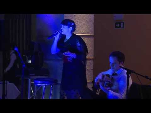 GARÇA DO FADO - Na Boca de Toda a Gente