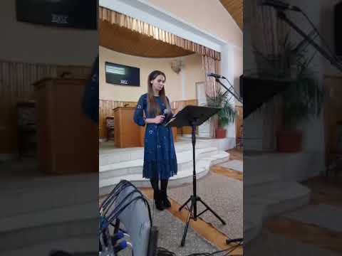 Ionela Loghin... E noapte în cetate