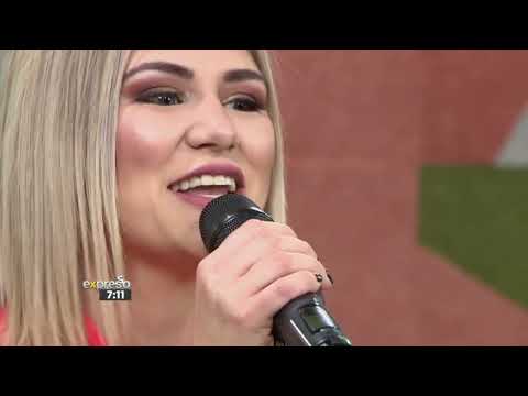 Julanie J performs 'Arm'