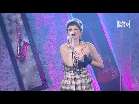Alessandra Amoroso - Arrivi tu