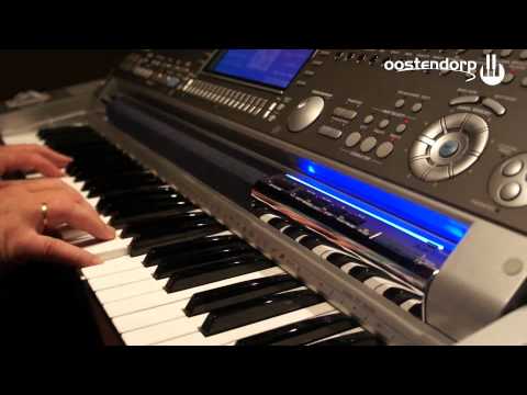 Technics KN 7000 keyboard bij Oostendorp Muziek