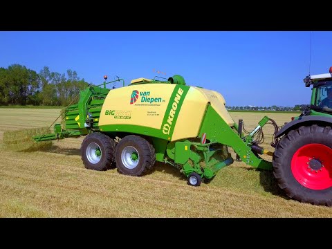 Contractor Van Diepen for baling square bales with Fendt 724 and Krone Bigpack 1290HDP VC