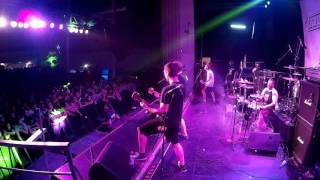 Belvedere - Santiago, Chile - 2nd Column / Juxtaposition / Slaves to the Pavement