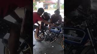 Download lagu Story'wa CB Herex kompresi padat viral terbaru mp3