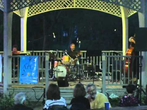 Crystal Ristow and Her Jazz Trio - East of the Sun (and West of the Moon)