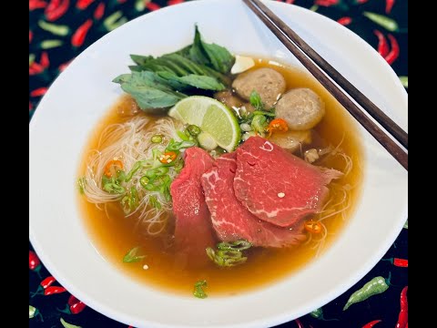 The BEST Beef Phở  (Phở Bò) Recipe