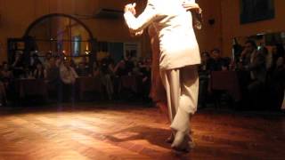 Nestor Patitas Azorin & Barbara Ferreyra - Tango Una Noche de Garufa- Tanturi