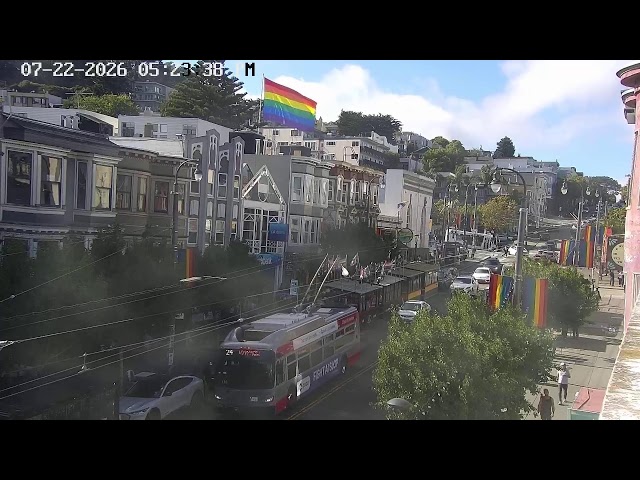 カストロストリート（カストロ地区はサンフランシスコを代表するLGBTQ+コミュニティの中心地）