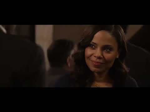 Close-up trailer moment of Leah; critics noted star power amid formula moves