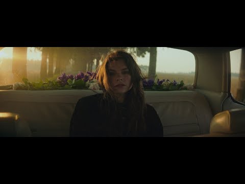 Femme Schmidt - Communicate (Official Music Video)