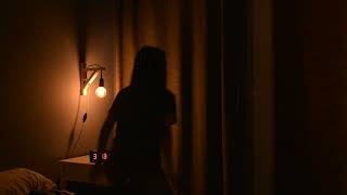 Te sigue a todas partes / Follows you everywhere