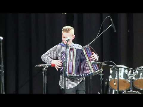 Nejc Kralj - Ona diši po pomladi (v živo)