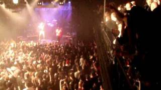 Hollywood Undead  Black Dahlia Live LiL'Joe CEO throws money in the crowd !!!