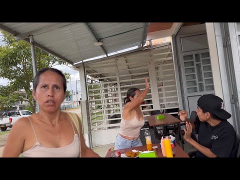 My mom left without paying the bill😂