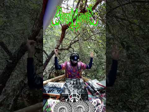 Hallucigenia Sunday • Barba Mutante #HiTech #DjSet